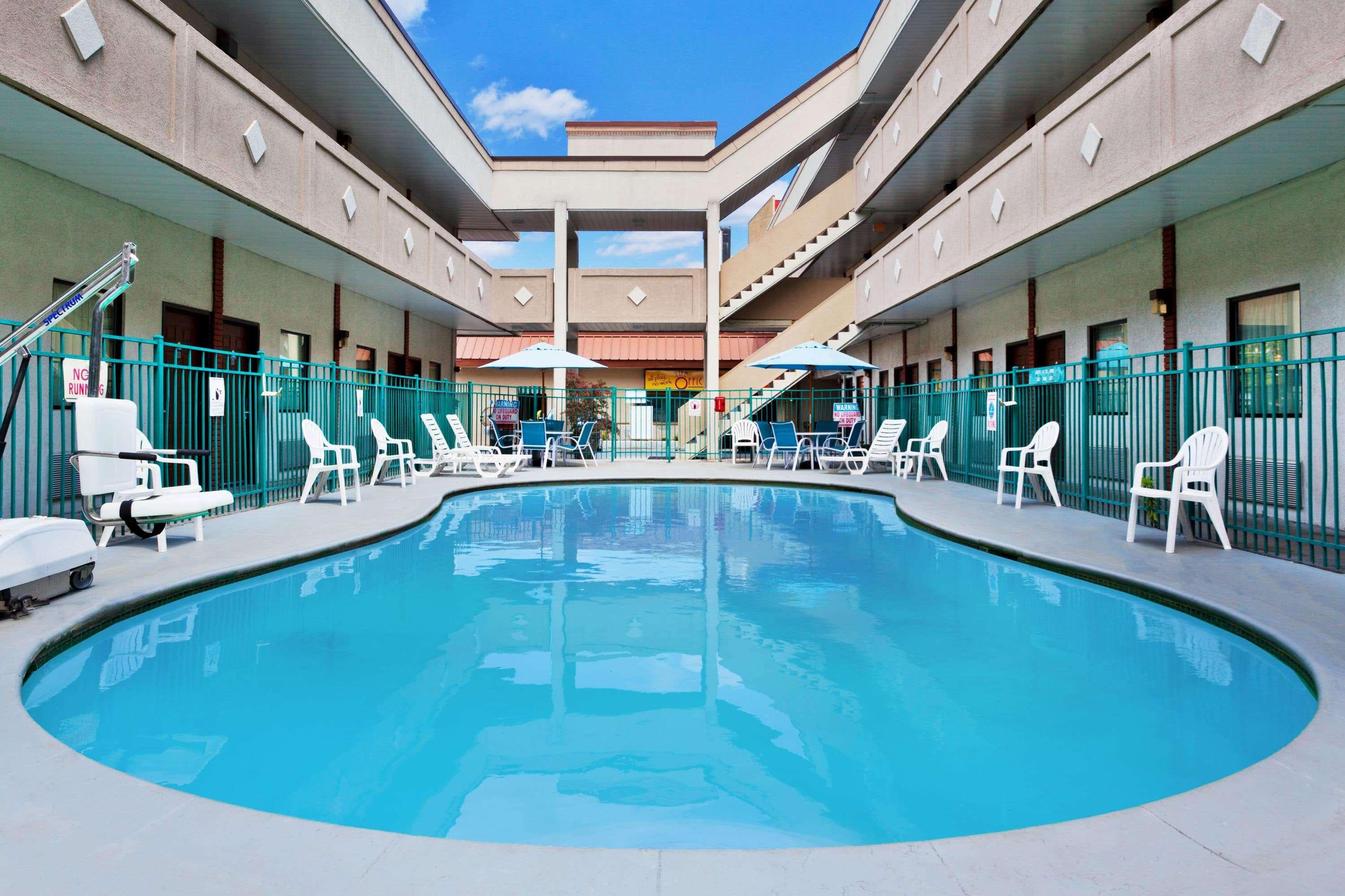 Hotel Bo, A Days Inn By Wyndham Chattanooga Downtown Zewnętrze zdjęcie